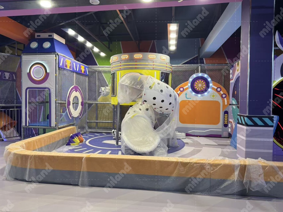 Large FEC Indoor Playground