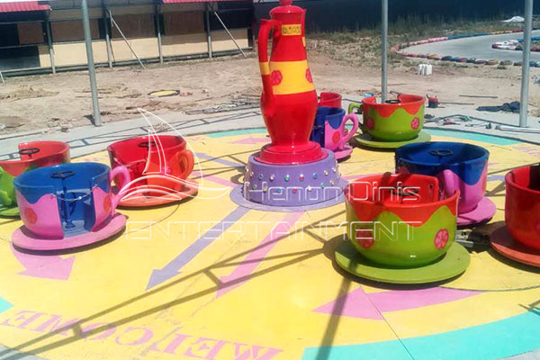 Classic Teacup Mobile Fairground Rides for Your Amusement Parks