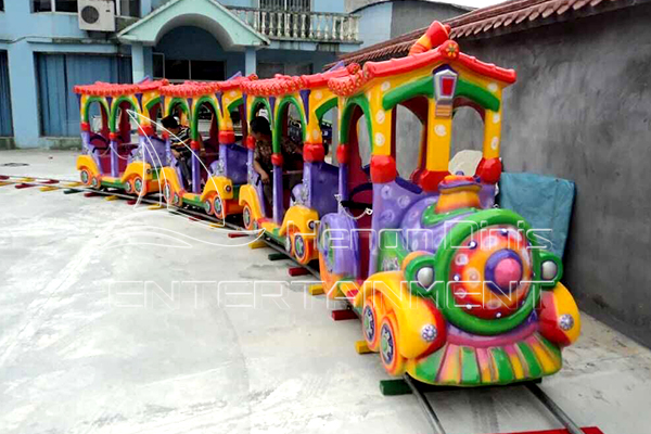 Disney Character or Cartoon Train Carnival Rides for Kids Manufactured in Dinis