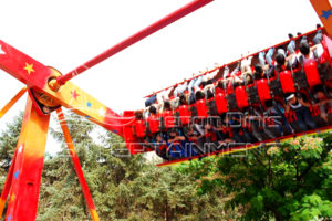 Extreme Thrill Top Spin Ride in Amusement Parks That Could Bring Great Fun