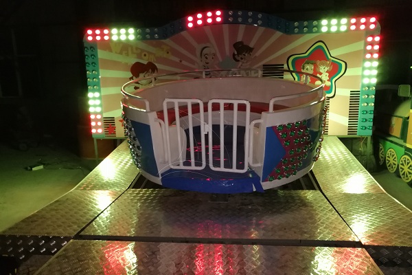 Latest Disco Tagada Ride for Sale from Dinis Thrill Rides Manufacturer New for Entertainment