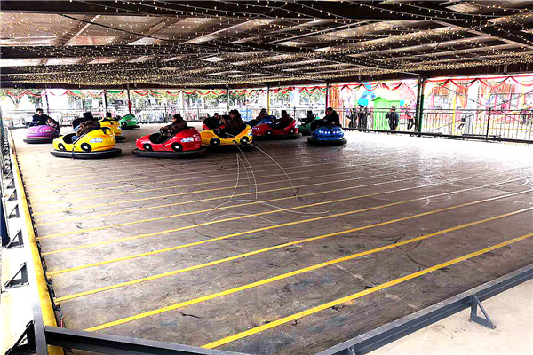 Sensibly Priced Vintage Grid Bumper Cars in Dinis Plant